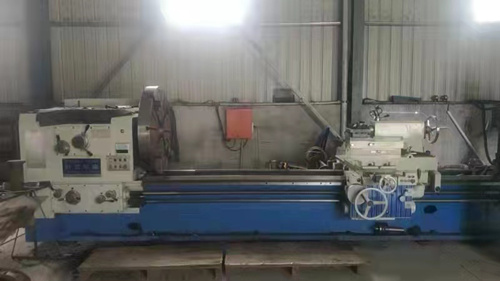 機械(xiè)加工設(she)備