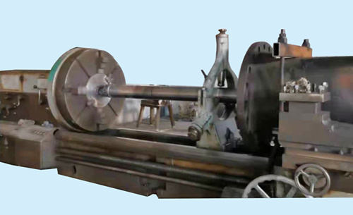 泥缸内(nei)孔珩磨(mó)